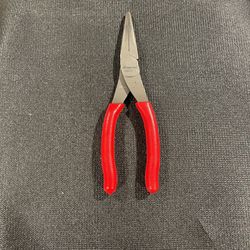 (Snap On ) Needle Nose Pliers 