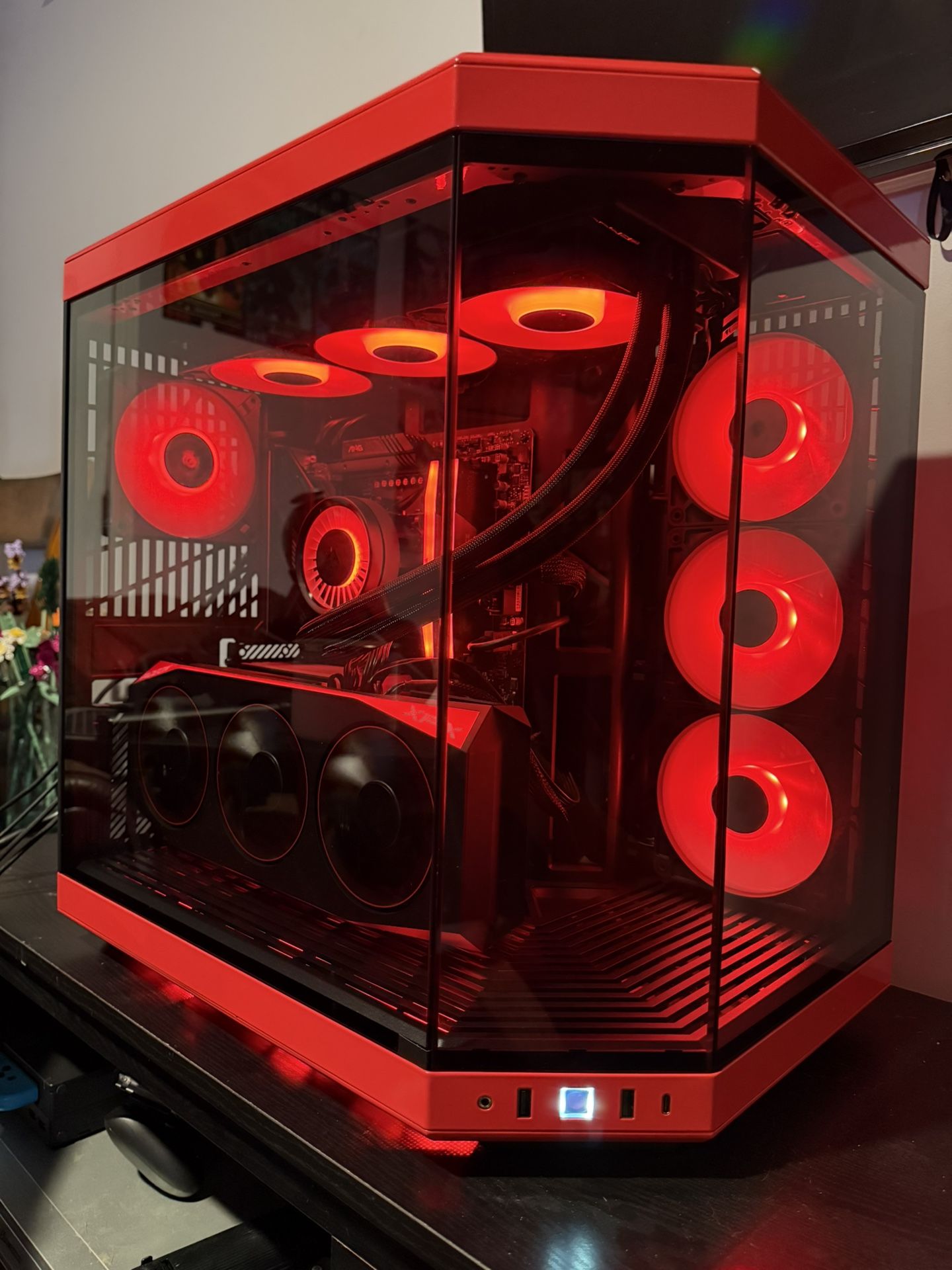 High-End Custom Gaming PC – Ryzen 7 9800X3D | RX 9070 XT 