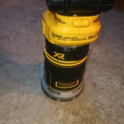 DeWalt 20V MAX XR Brushless Cordless Compact Router