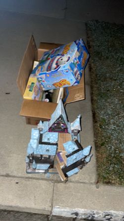 Free stuff on curb