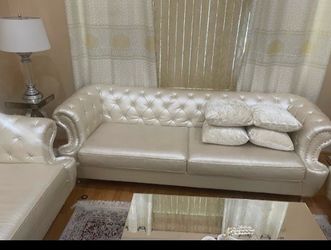 Free couch