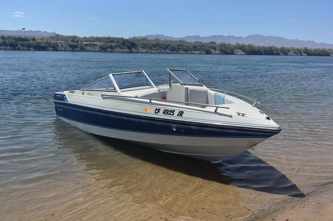 1988 Wellcraft Deep Vee 19’ open bow