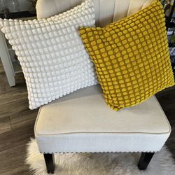 Small Chair Good Condition, Pequeño Sillón En Buenas Condiciones