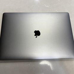 MacBook Pro 15” (A1990)