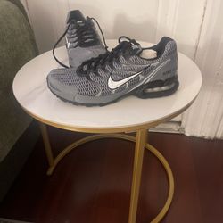 Nike Air Max Torch 4 – Size UK 8.5 / US 9.5 – Brand New