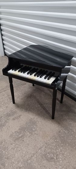 Mini Baby Grand Piano Toy Black