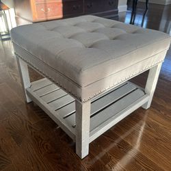 Gray Fabric and Wood Ottoman/Stool/Bench in VG Condition 21” x 22” x 18”h Smoke free household