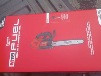 Milwaukee chain saw