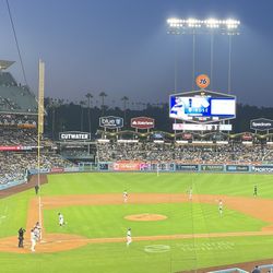 Dodgers Tickets $75 and up