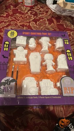 Spooky Graveyard Paint Set