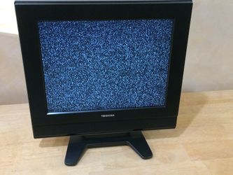 Toshiba TV & DVD with Remote Control Still Available