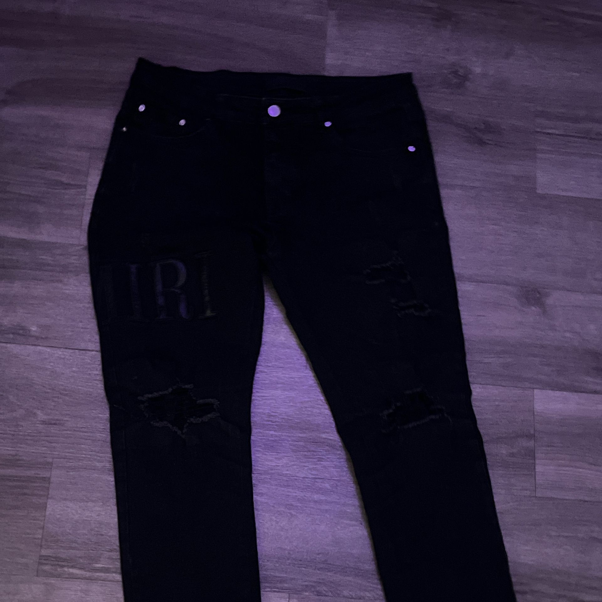 AMRI JEANS