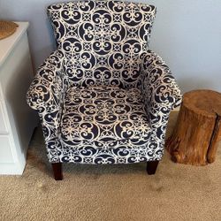 Accent Chairs