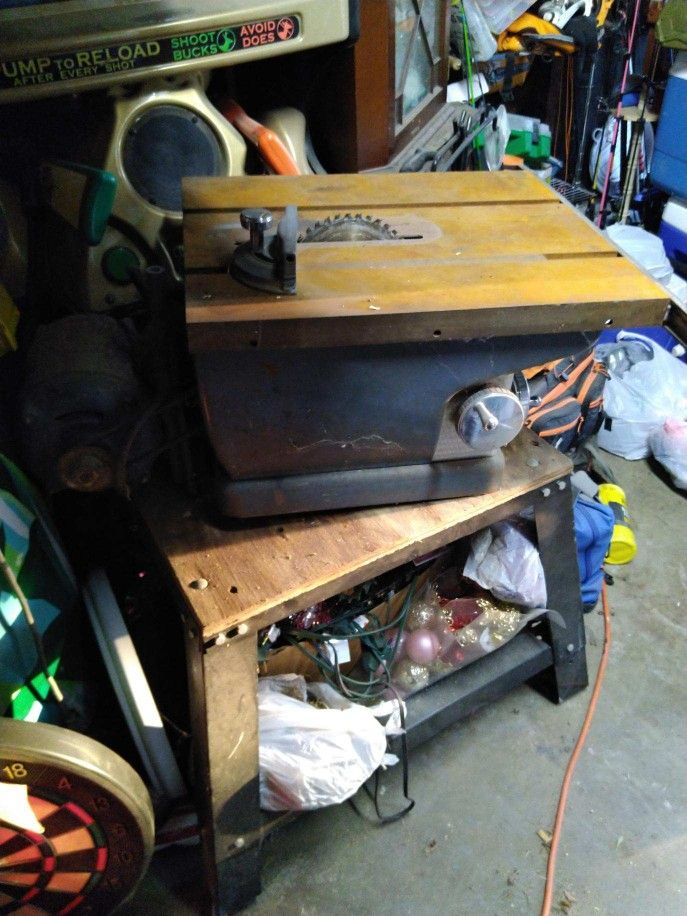 Craftsman Table Saw. It does work