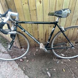 Diamondback Bike, Road Bike The bike needs to be repaired, needs two new tires. $50