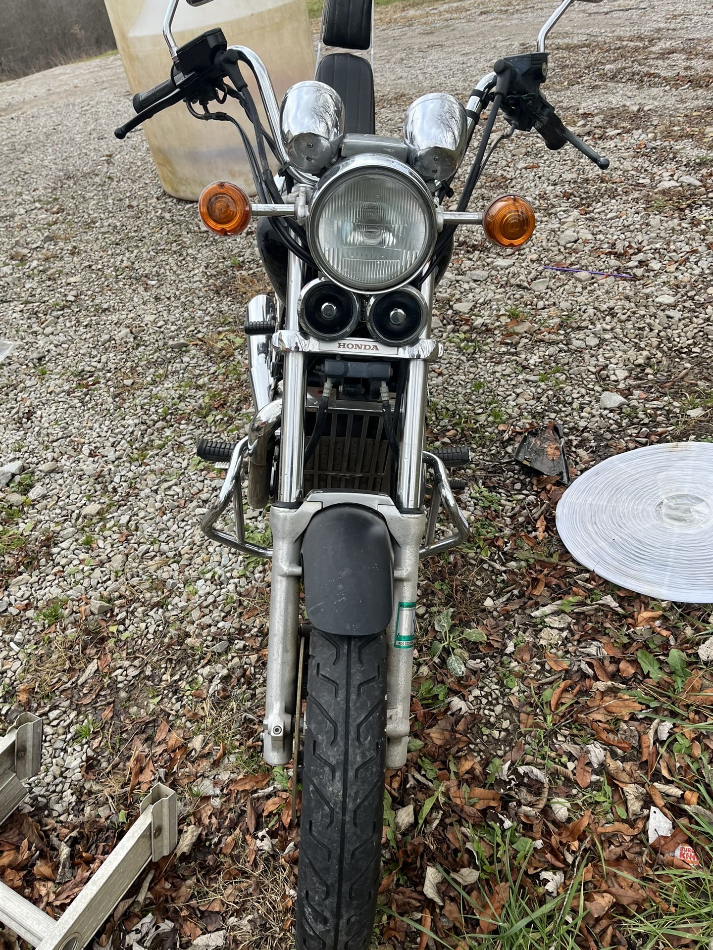 A Honda Shadow 19 98