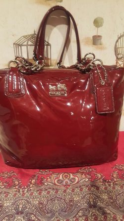 AUTHENTIC COACH MADISON LINDSAY PATENT LEATHER LARGE SATCHEL BAG PURSE PLUM.
