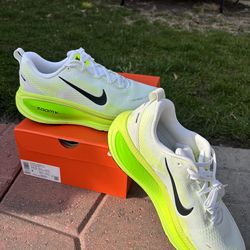 Brand New Nike Vomero 18 Zoom X    10.5 Women/ 9 Men