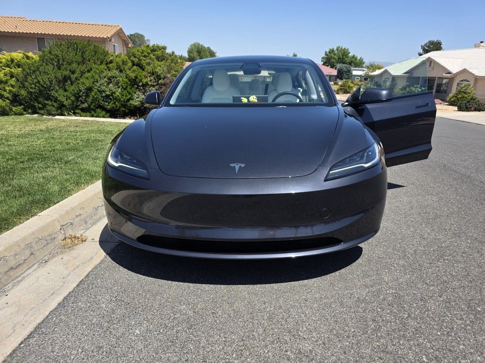 2024 Tesla Model 3