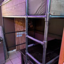 Industrial heavy duty full size loft bed