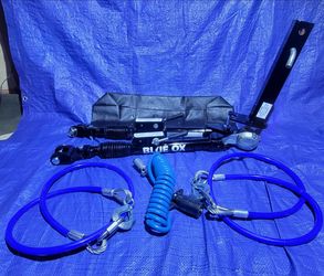 New and Unused Blue Ox 10K Tow Bar With D-Ring Adapters