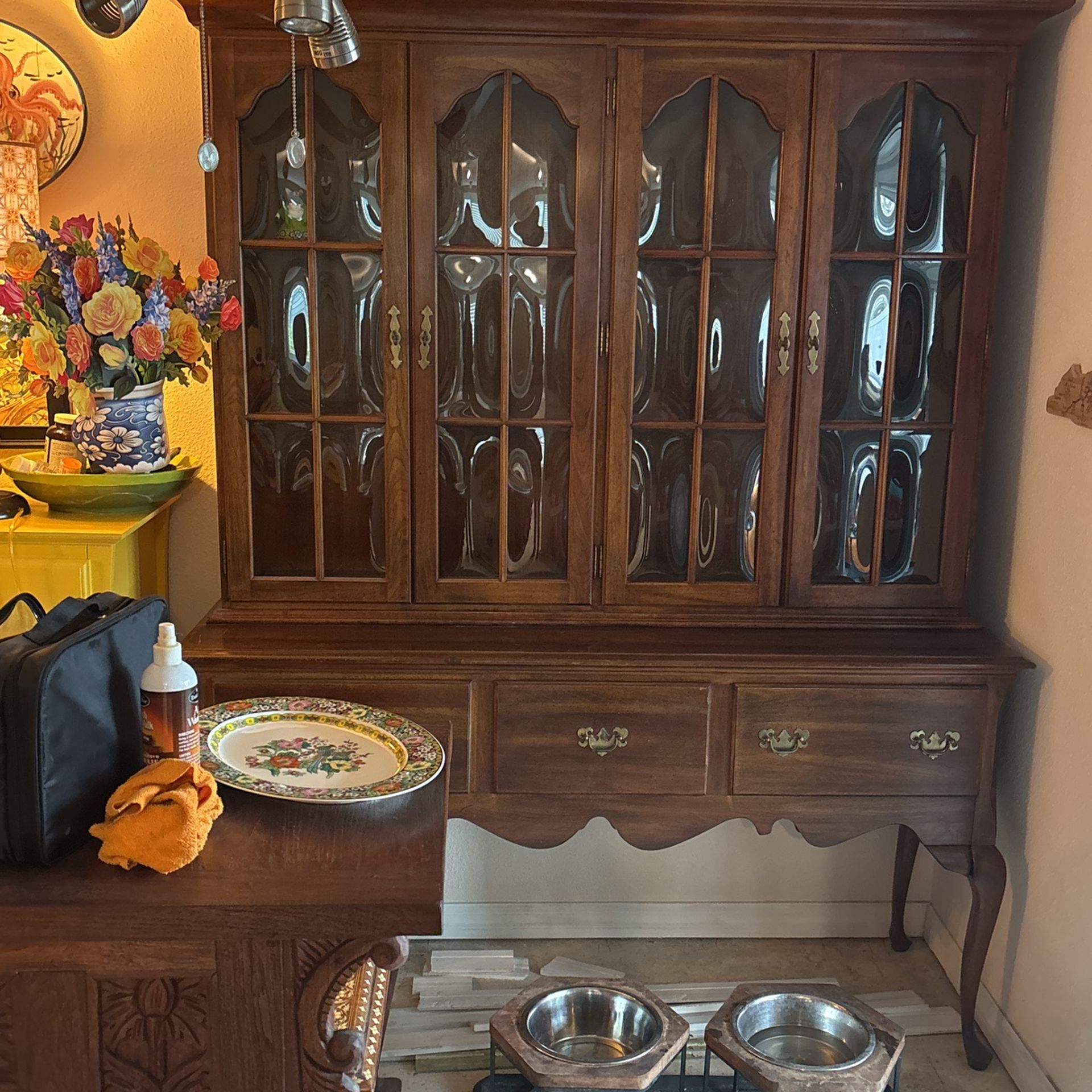 China cabinet