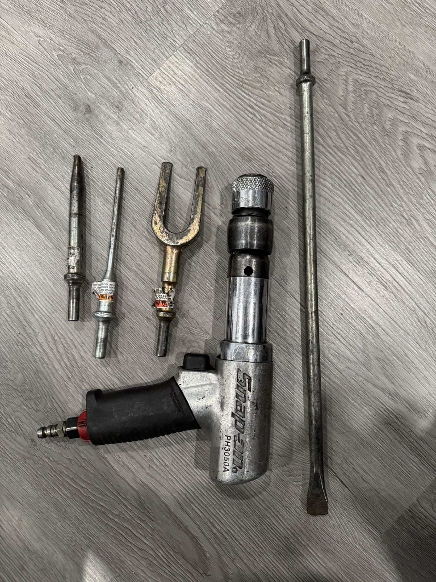 Snap On Air Hammer With Bits