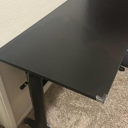 FREE DESK