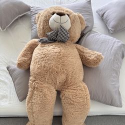 Large Teddy Bear 