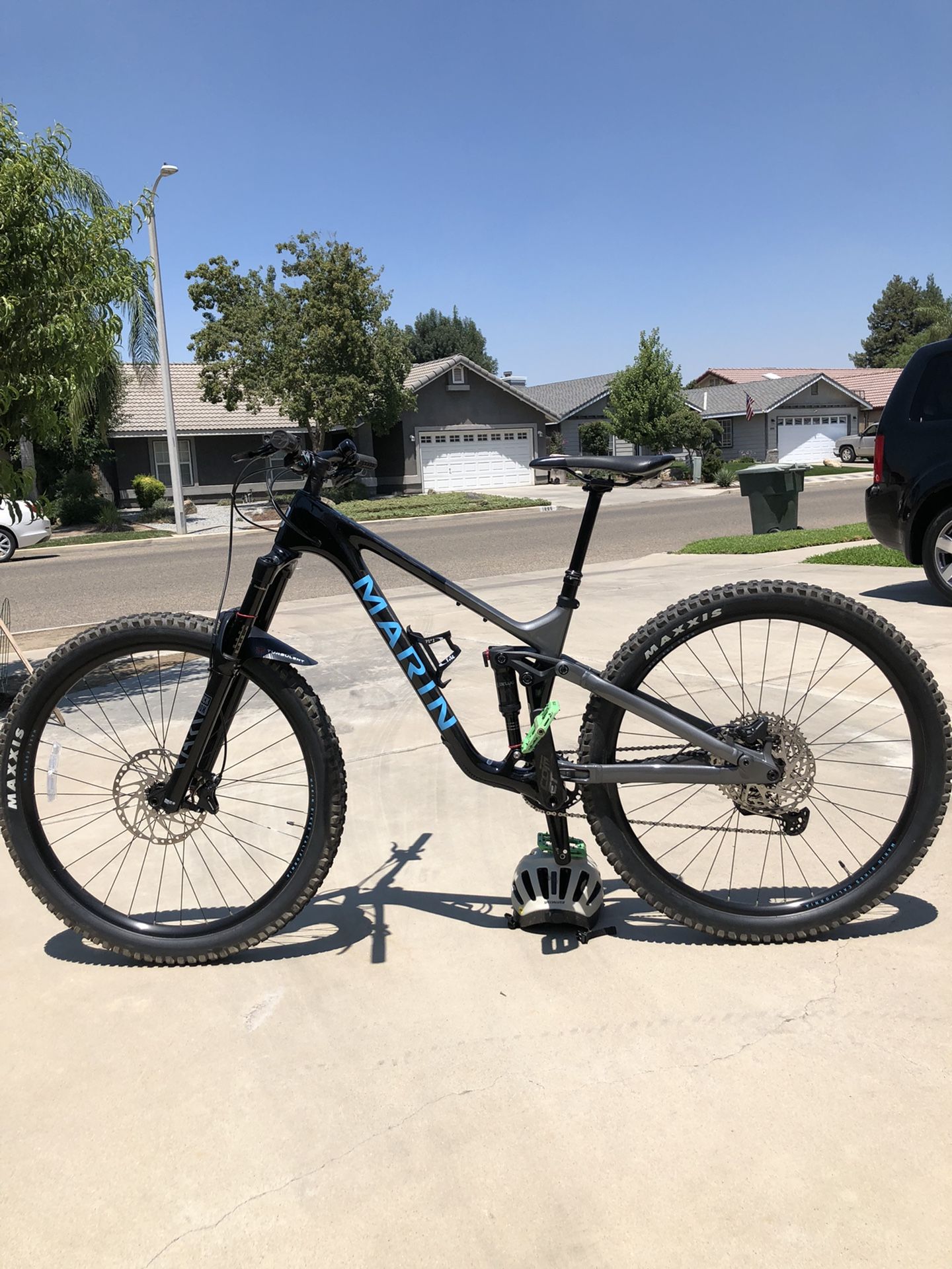 Marin Alpine Trail Carbon 1 Full Suspension Mountain Bike