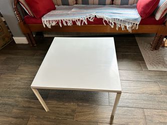 Vintage Mid Century Florence Knoll Square Coffee Table