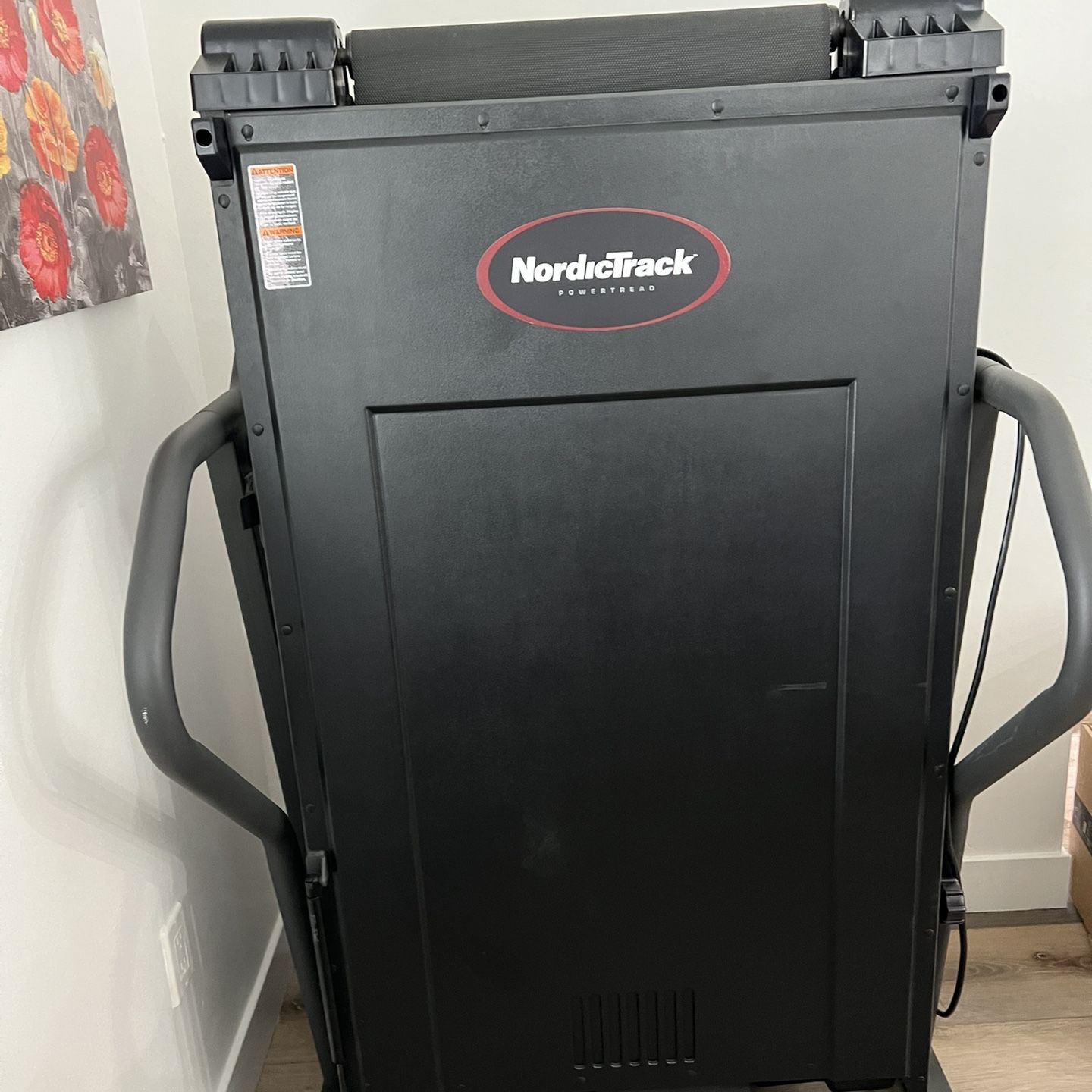 NordicTrack Powertread 2000 Treadmill Excellent Condition for Sale in Long Beach CA OfferUp