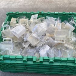Small birds feeders for breading cages