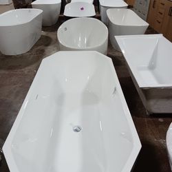 Freestanding Bathtubs Different Sizes And Styles Starting At $399 & UP