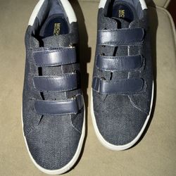 Size 7 Michael Kors Tennis shoes