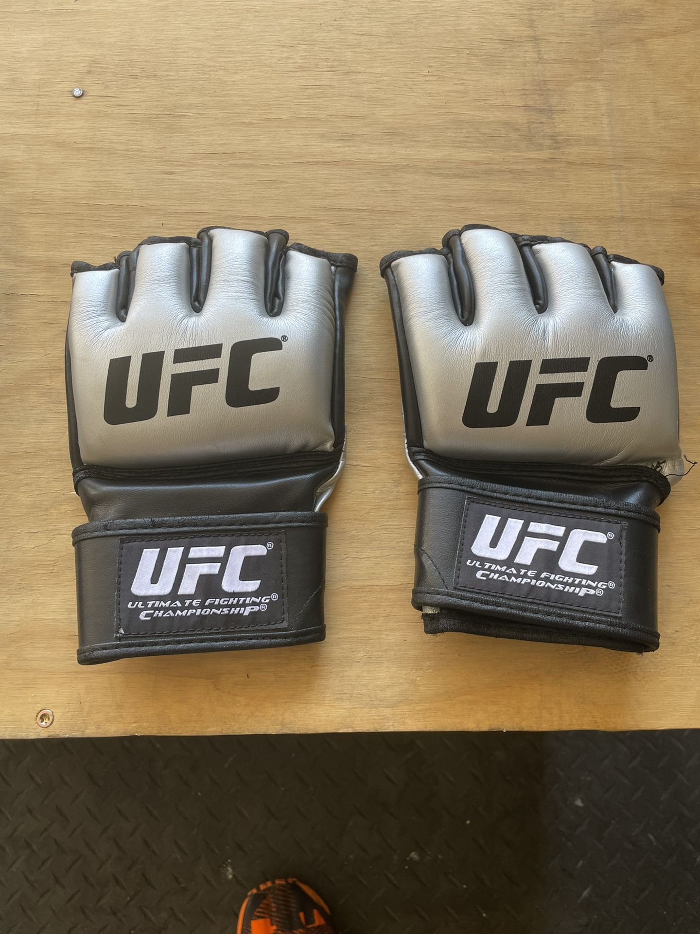 UFC MMA Gloves Xl 