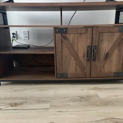 tv stand