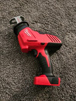Milwuakee m18 hackzall new