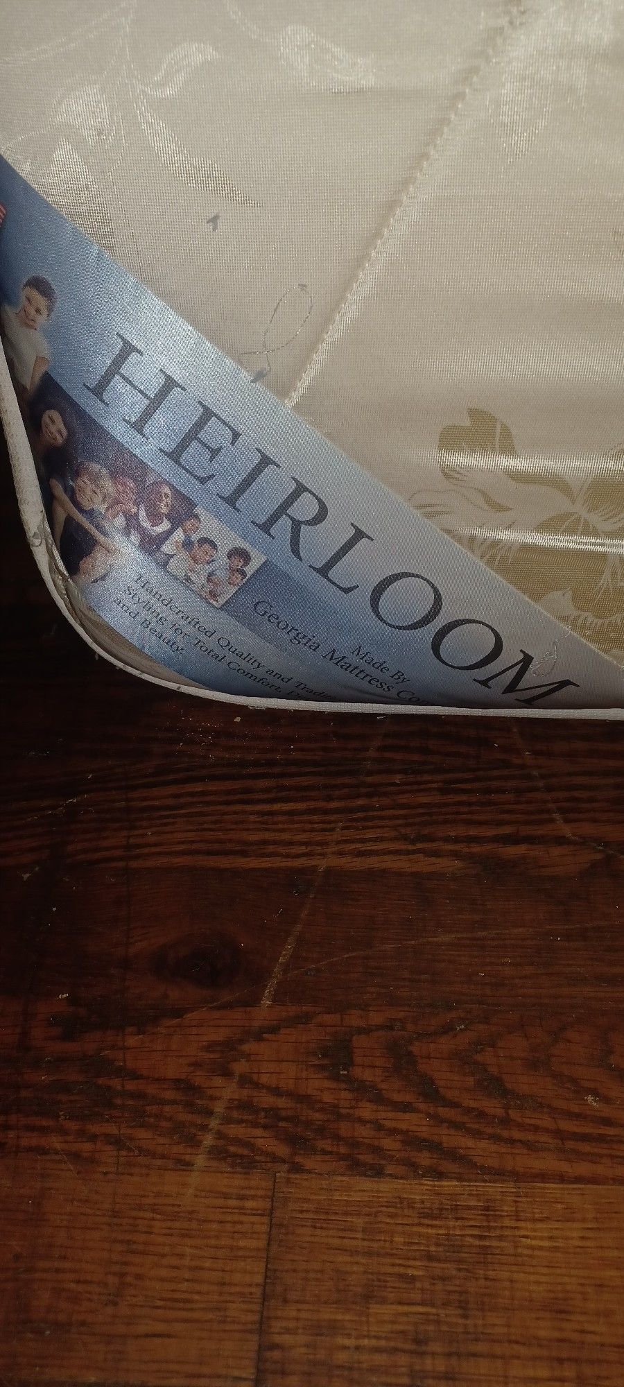 Heirloom Twin Mattres Set