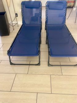 Outsunny folding chaise lounge