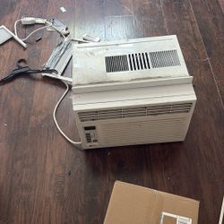 Window aC 