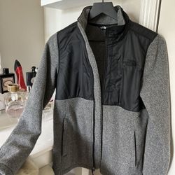 Woman’s North face Jacket 