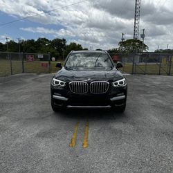 BMW   X3 2019