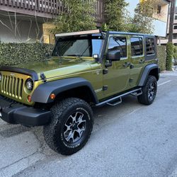 JEEP WRANGLER UNLIMITED 4X4 