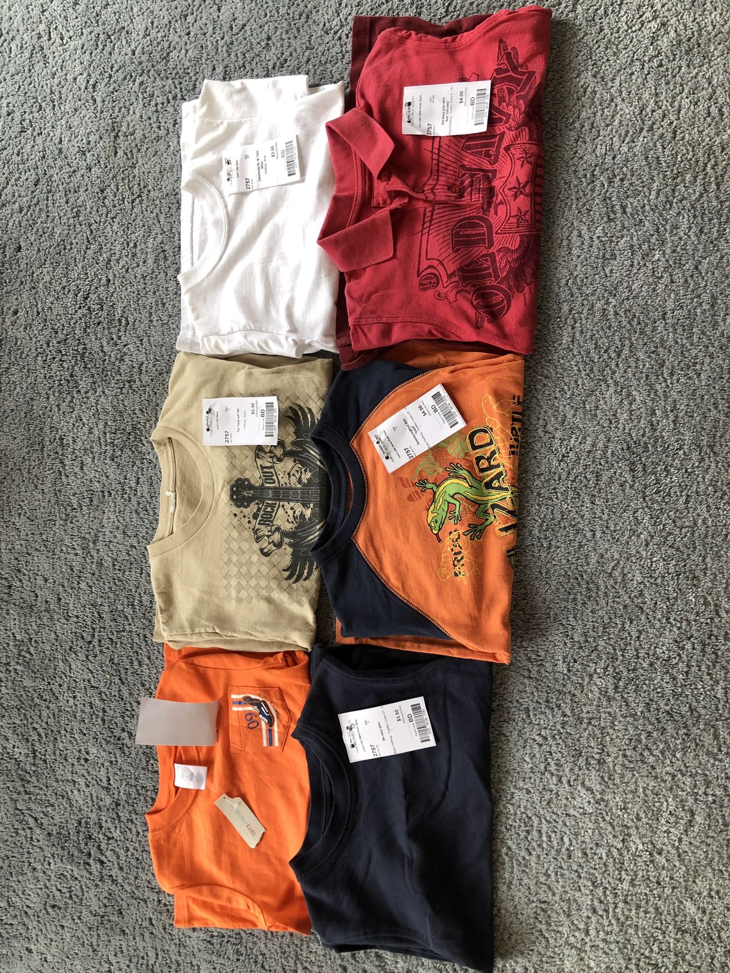 Boys Size 5 tops, Nike running pants, Summer suit