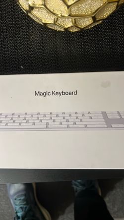 Magic Keyboard Apple