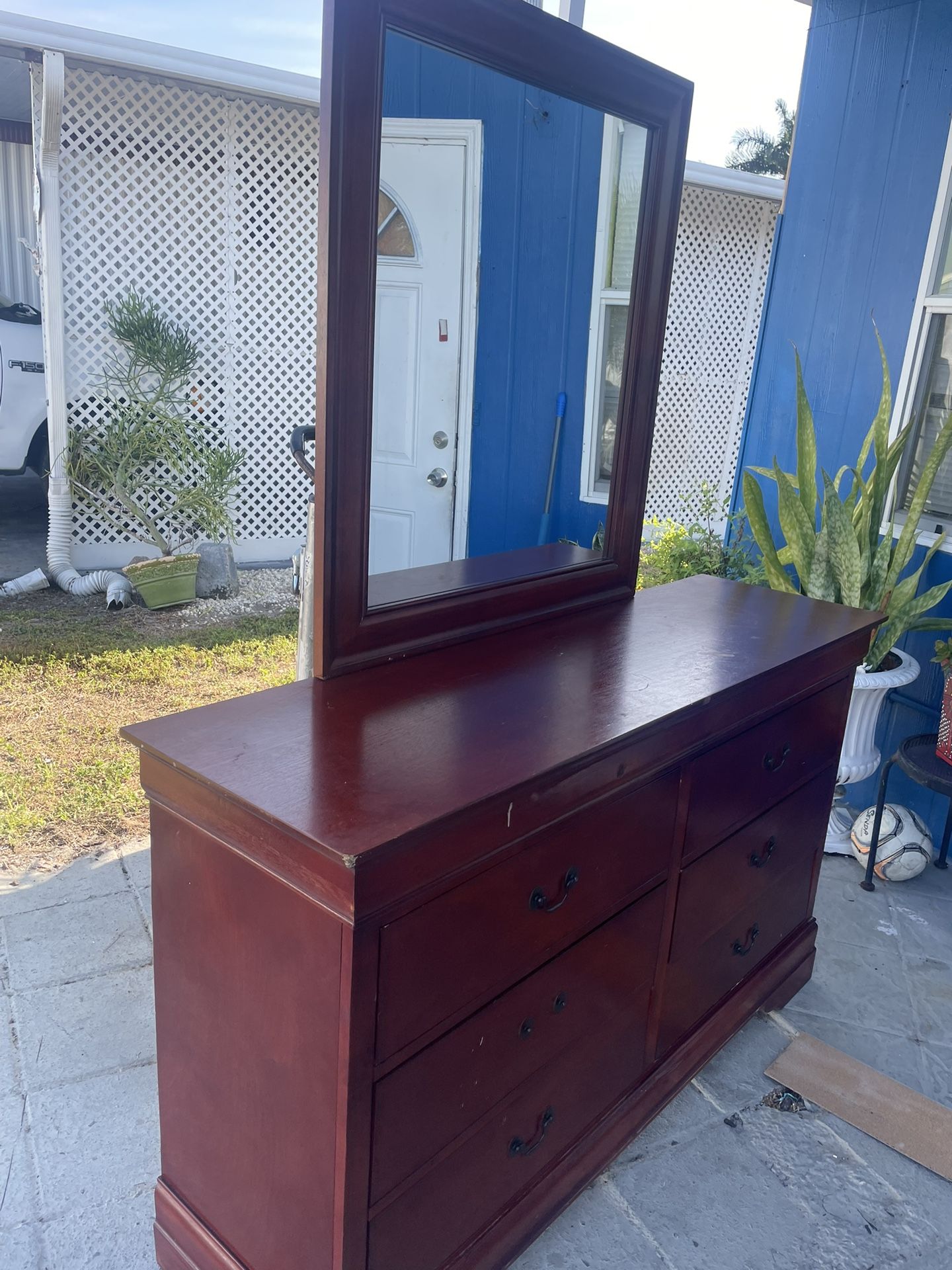 Vanity/dresser for Sale in Naples, FL OfferUp