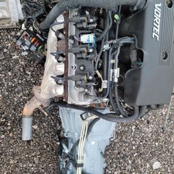 2001 model with a 5.3L Vortec engine—an excellent engine with 180,000 miles. Features a manual transfer case and a rebuilt 4L60E automatic transmissio