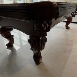 8’x4’ Excellent Condition Pool Table (Free Delivery & Pro Setup) New Felt Any Color + All Accessories Provided 