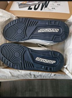 Air Jordan 3 Sneakers